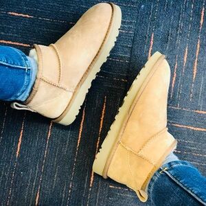 UGG Women's Classic Ultra Mini Boots